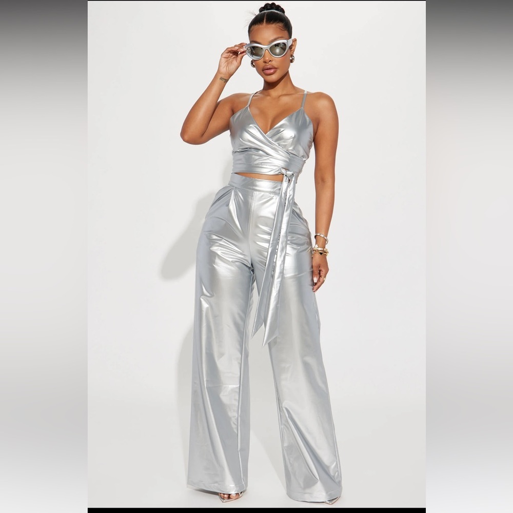FASHIONNOVA Out In Space Pant Set